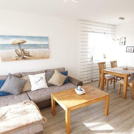 Deichliebe-Steuerrad Apartment Busum Ngoại thất bức ảnh