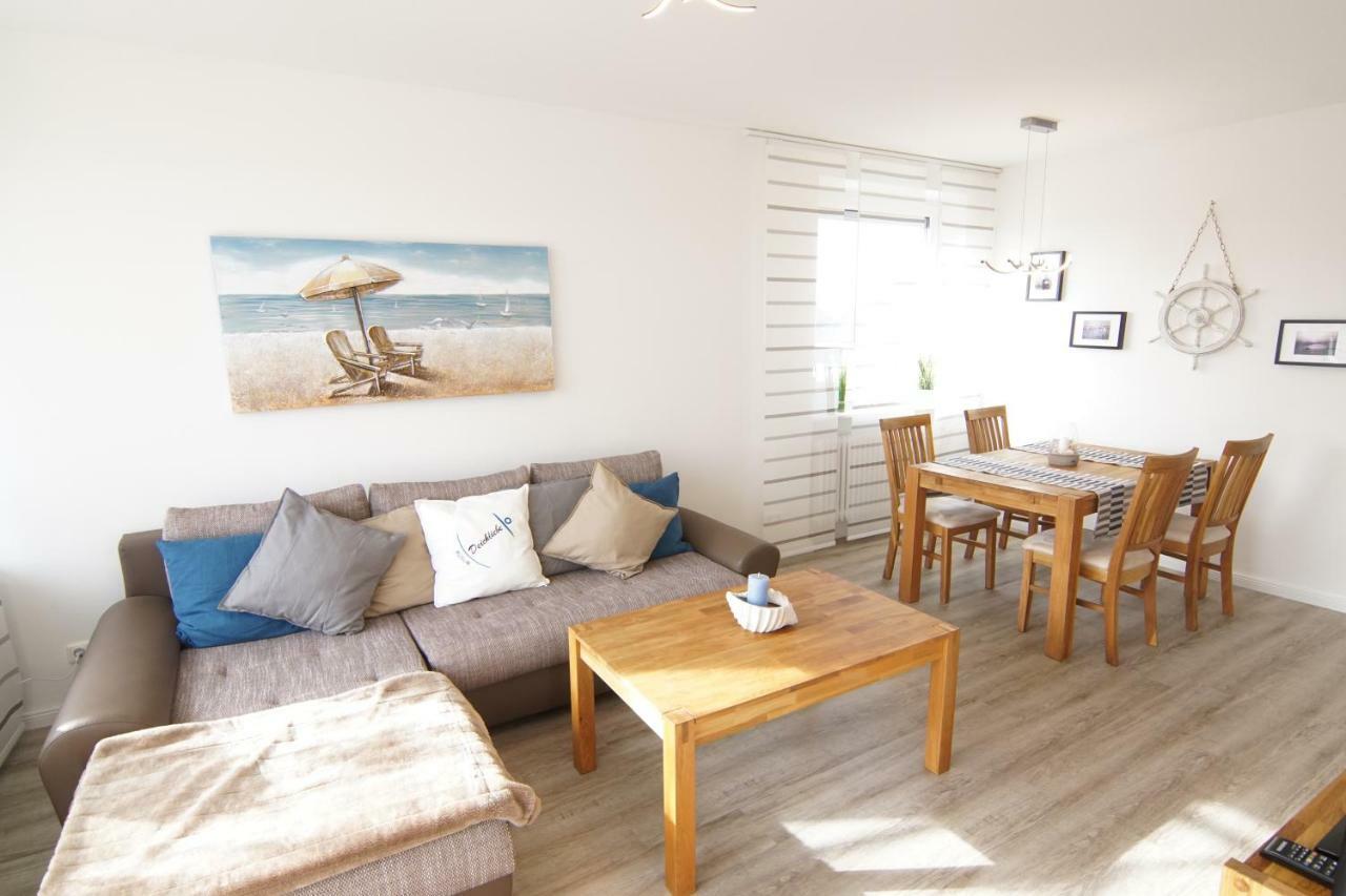 Deichliebe-Steuerrad Apartment Busum Ngoại thất bức ảnh